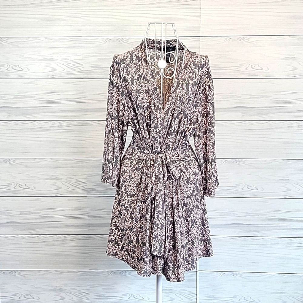 Rene Rofe robe midi length sleepwear damask print in grey & pink Women's Size M